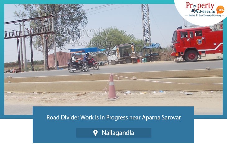 road-divider-work-in-progress-near-aparna-sarovar-at-nallagandla