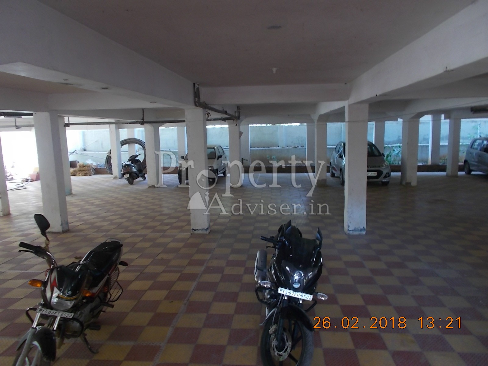 Spacious Car Parking