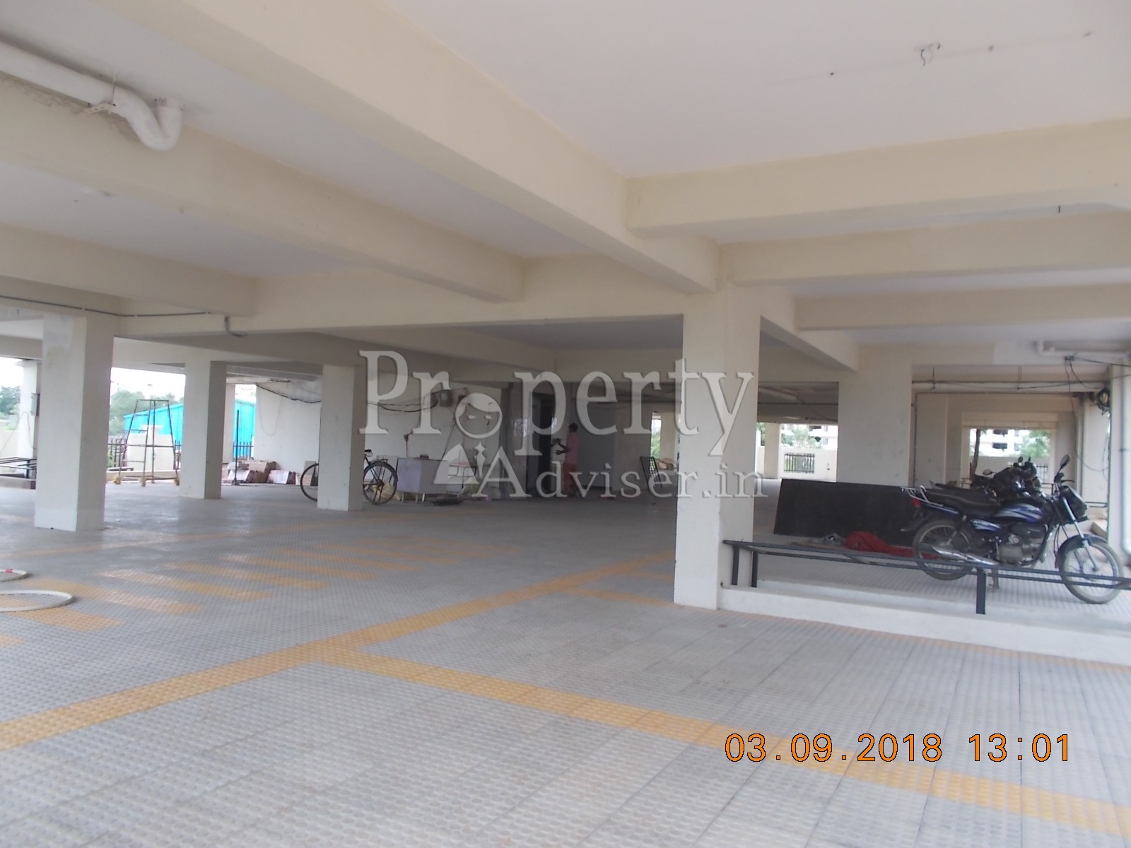 Spacious Parking