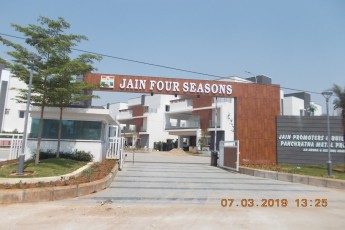 JAINS Four Seasons
